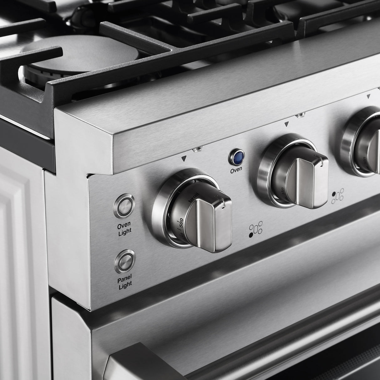 Empava 30" Pro-Style Slide-in Single Oven Gas Range - 30GR10