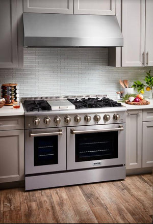 THOR Kitchen 48 in. 6.7 cu. ft. Professional Natural Gas Range in Stainless Steel, HRG4808U